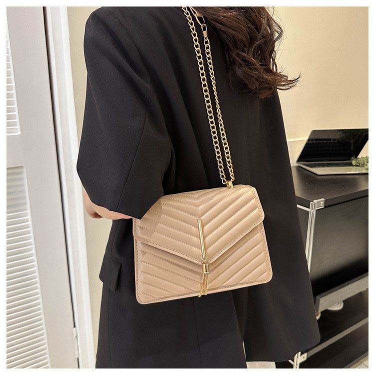 Chain Tassel Shoulder Crossbody Small Square Bag