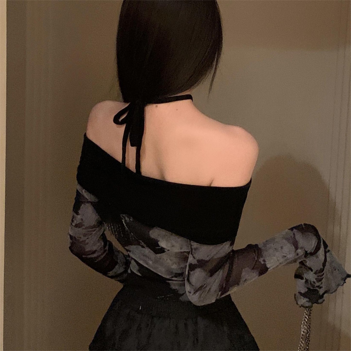 Design Contrast Color Irregular Slim-fit Tight Sun Protection Top
