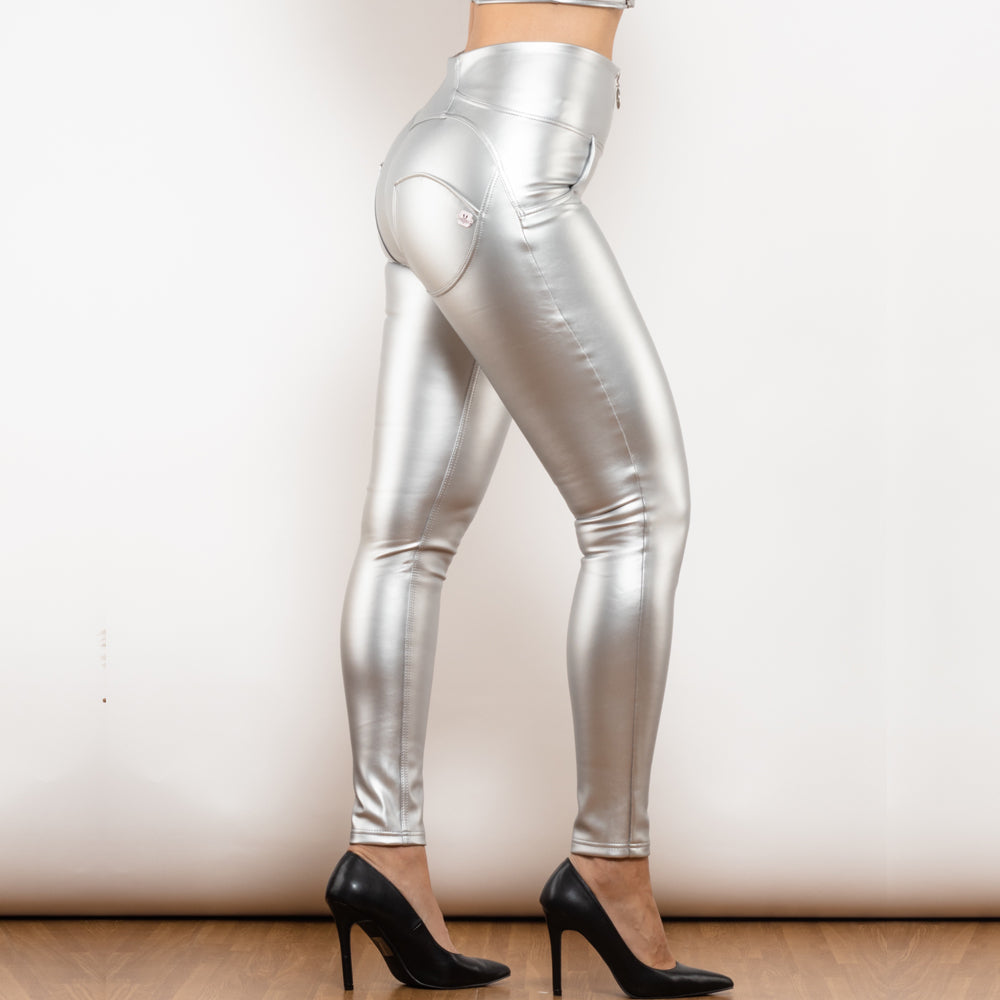 Shascullfites Melody Silver Leather