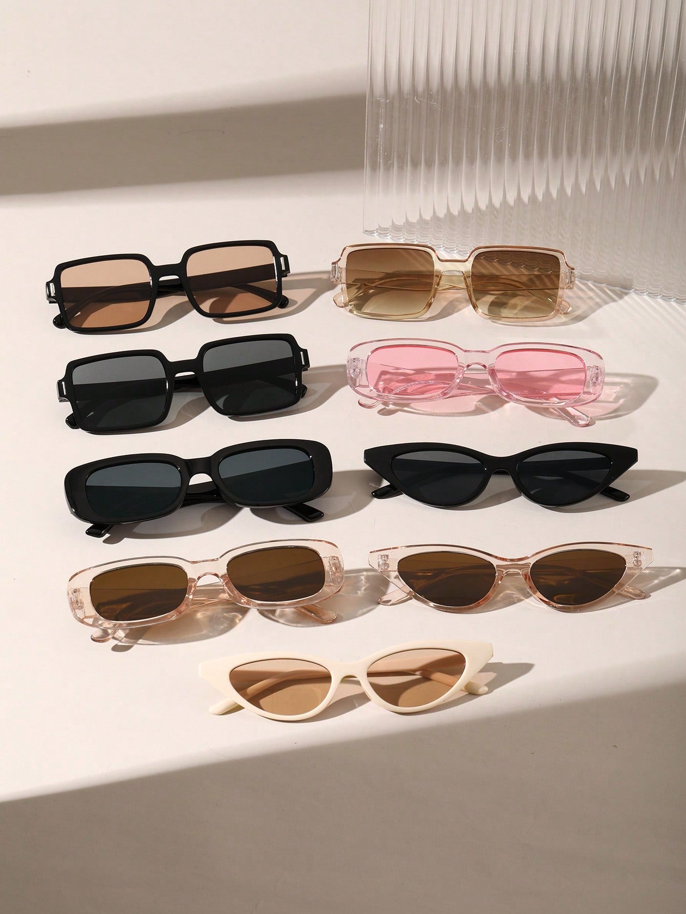9Pcs Plastic Frame Geometric & Classic Sunglasses Combo, Summer Decoration Vintage Shades Beach Accessories